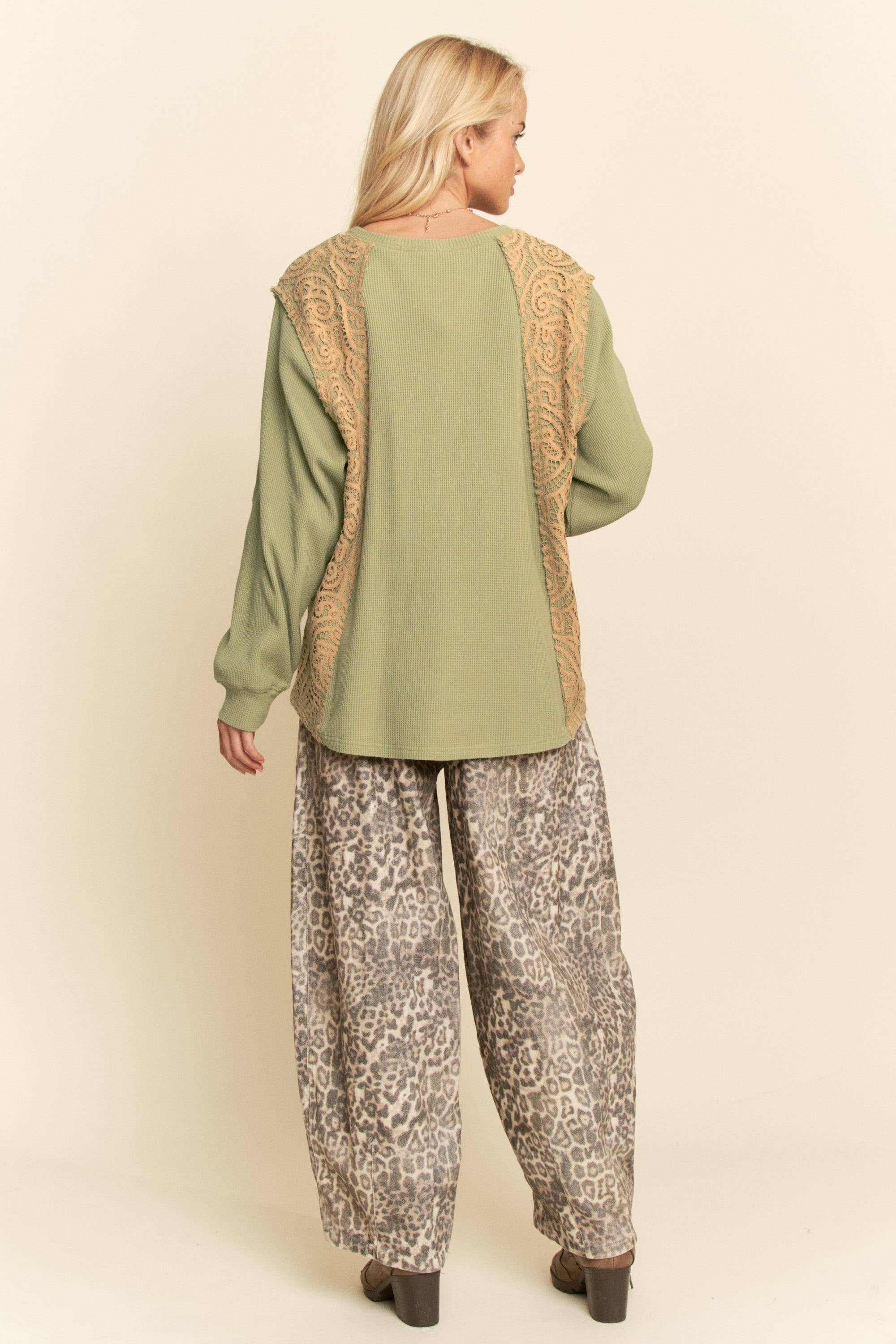 WASHED LEOPARD DENIM ELASTIC JEAN PANTS
