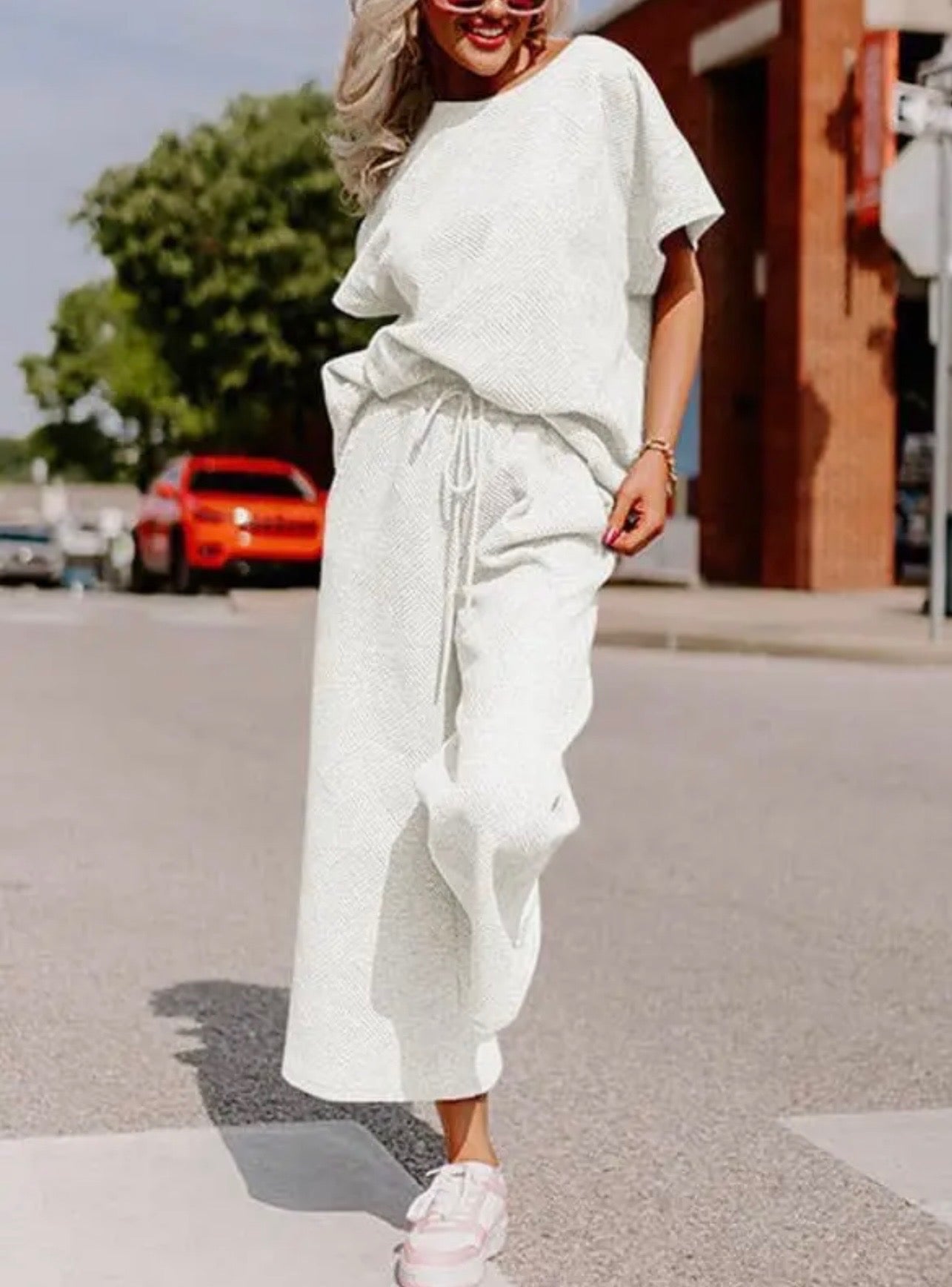 White Textured Top Wide-Leg pant set