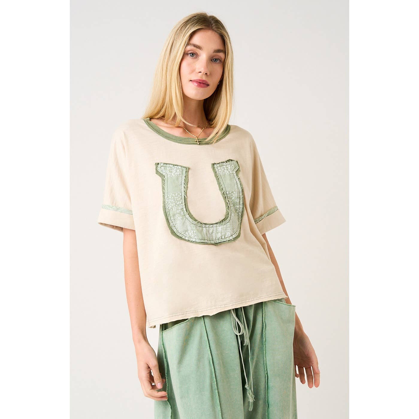 Horseshoe Patchwork Relaxed Short Sleeve Top