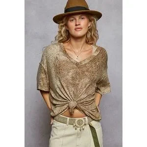 V Neck Short Sleeve Leopard Print