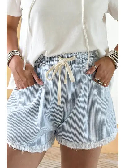 Stripe Denim Raw Edge Shorts